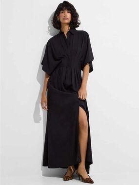 Simons Icone Black Maxi Dress